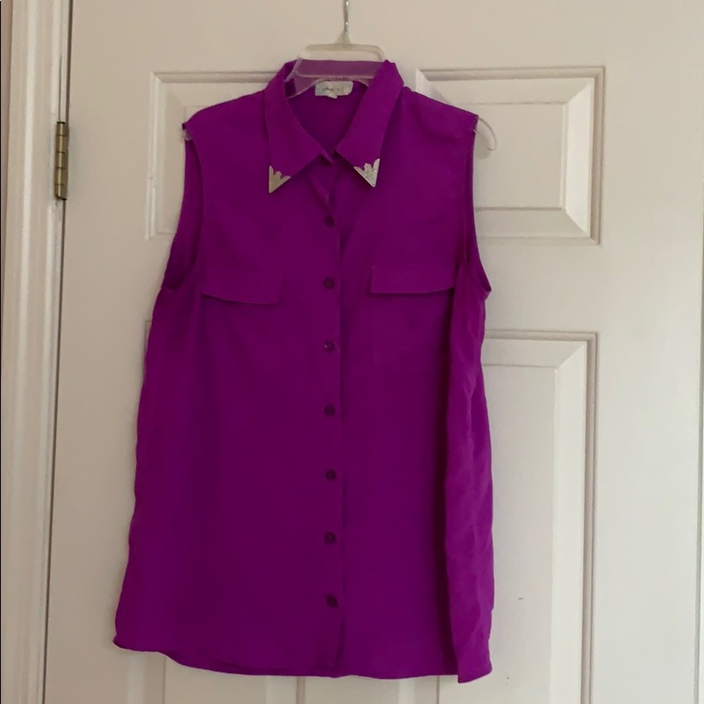 Metal-Tip Collar Tank